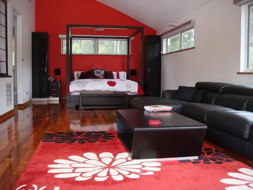 Silkwood Estate - Image 1