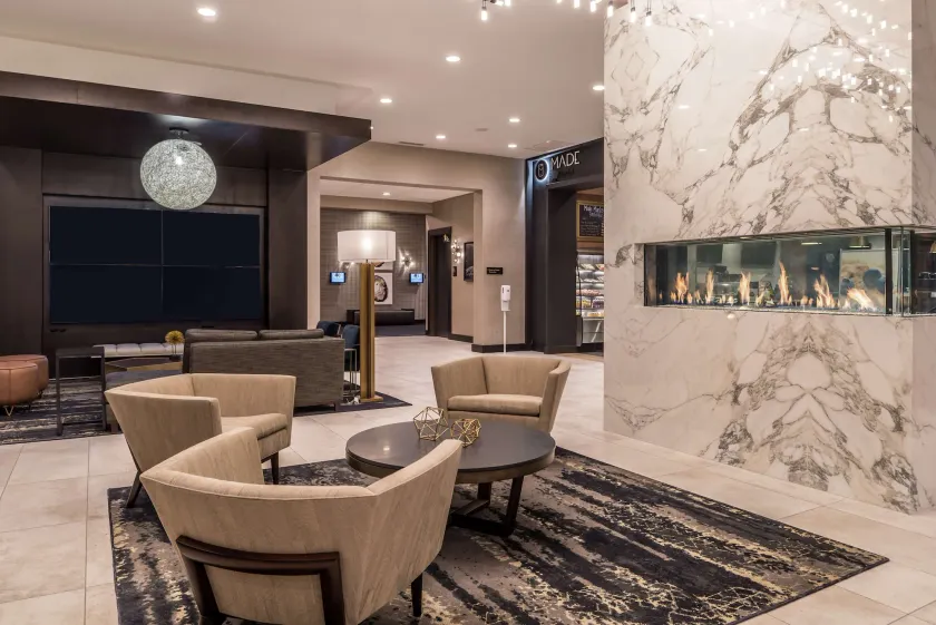 Doubletree by Hilton Lafayette East, IN - Hall