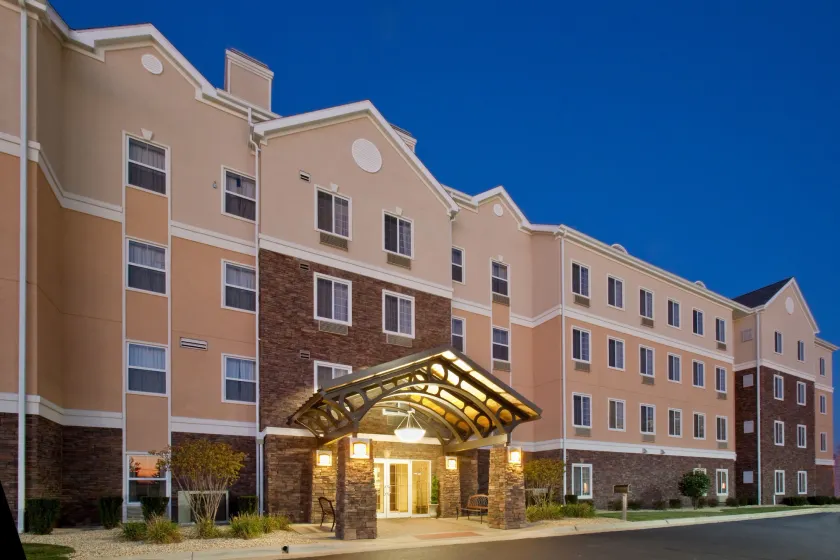 Staybridge Suites Rockford by IHG - Image 1
