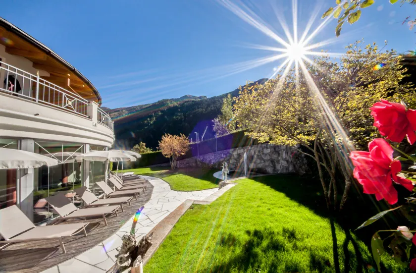 Wellnesshotel Liun - Image 1