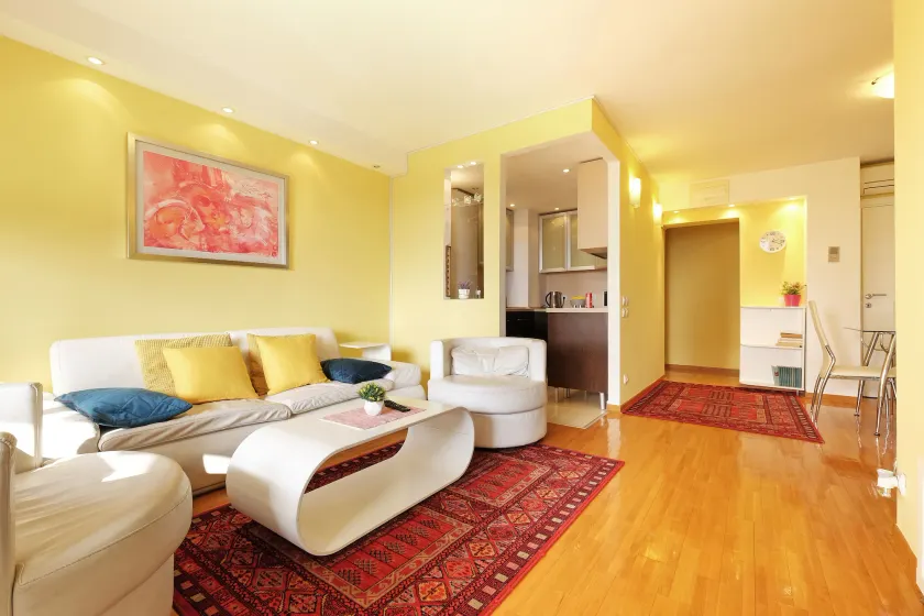 Apartment Bella Art - Image 1