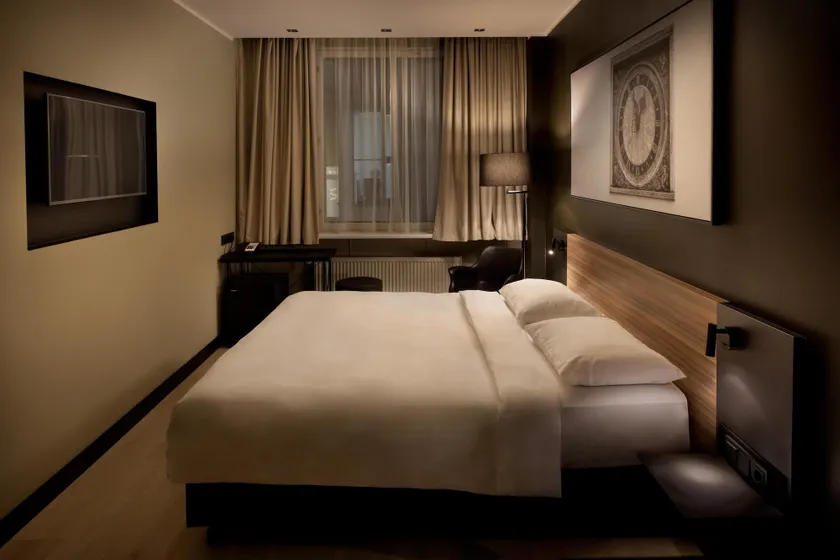 Park Inn by Radisson Central Tallinn - Image 1