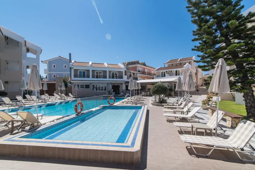 Maistrali Hotel Zante - Image 1