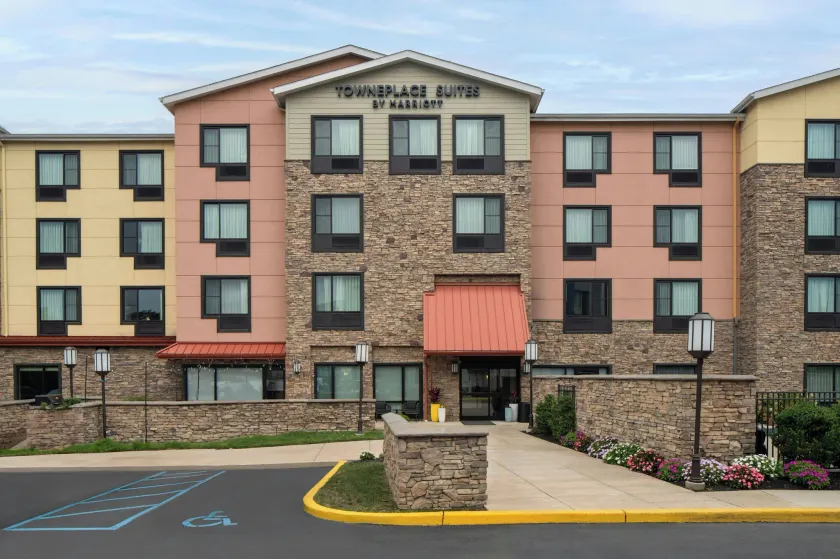TownePlace Suites by Marriott Swedesboro Logan Township - Image 1