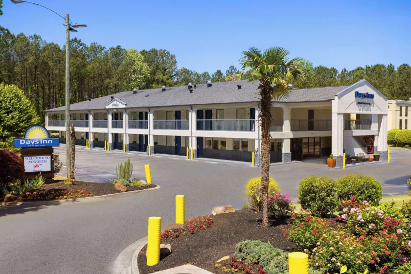 Days Inn by Wyndham Acworth - Image 1