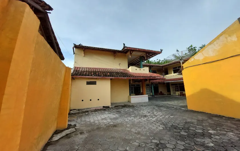 HOTEL PARANGTRITIS WIDODO TUSTIYANI - Image 1