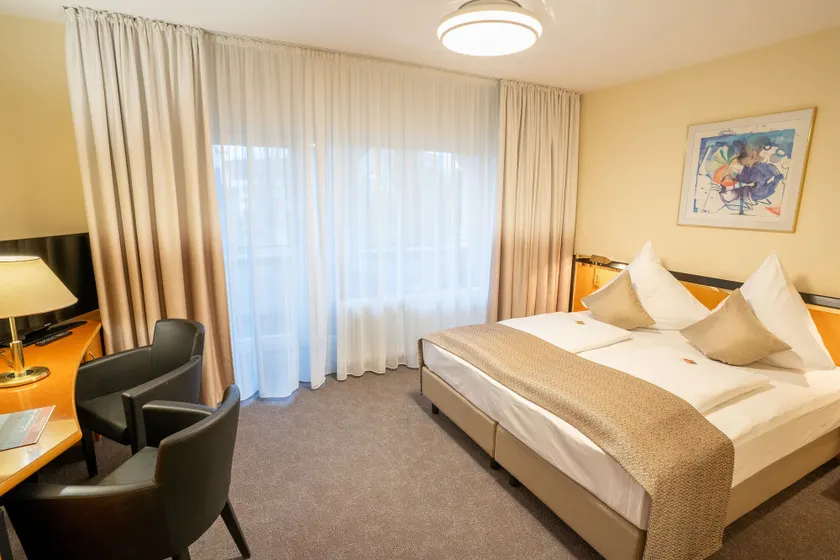 Hotel am Stadtgarten - Image 1