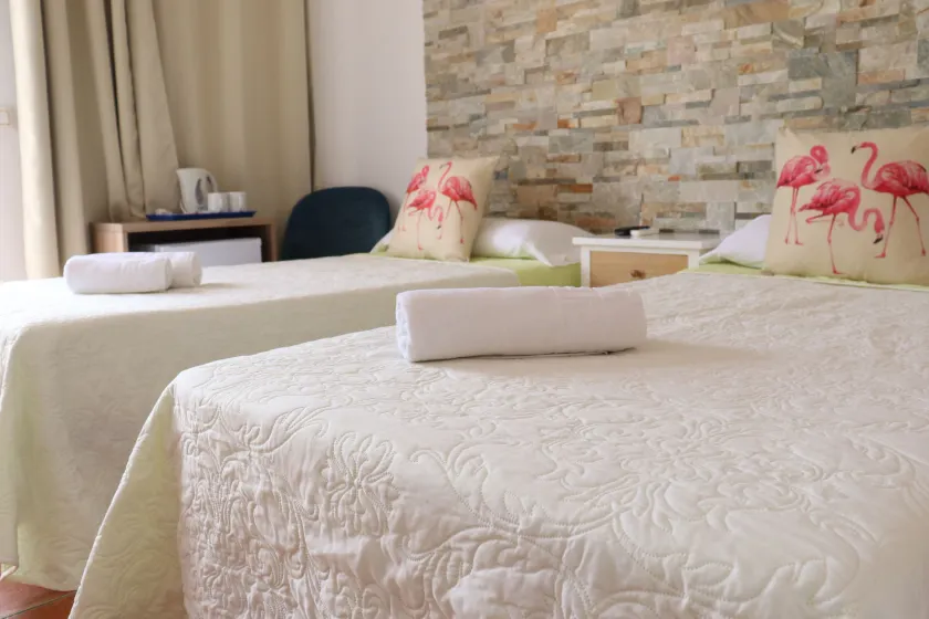 Hostal La Paloma II - Chambre