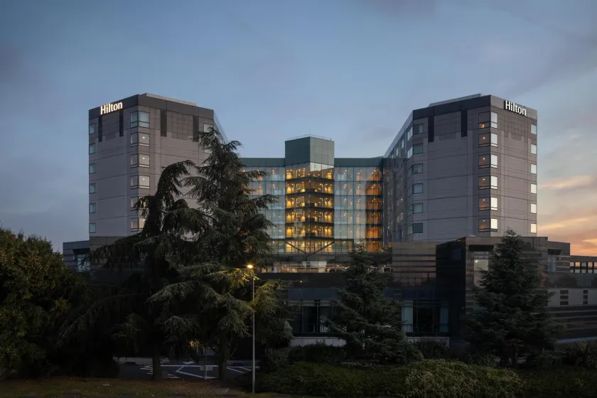 Hilton Paris Charles de Gaulle Airport - Image 1