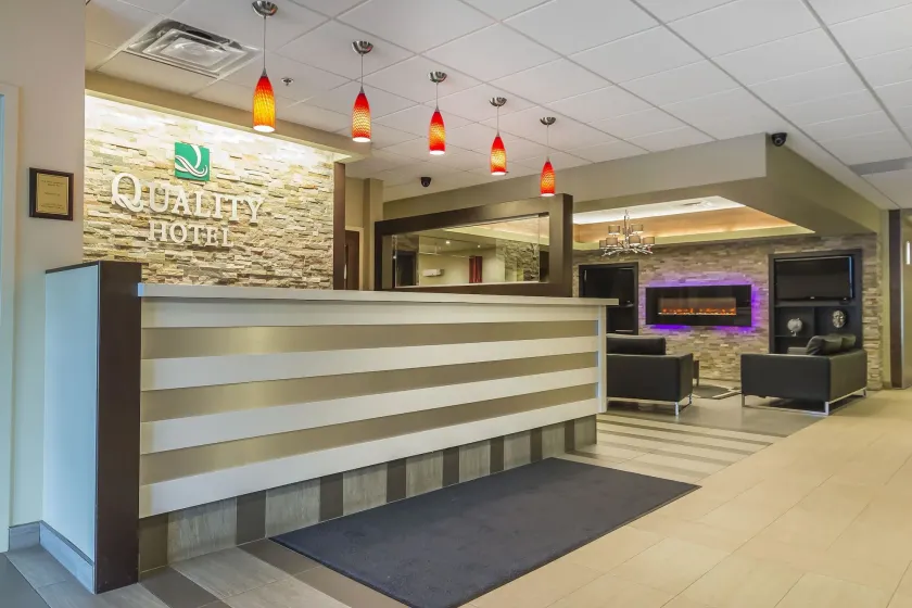 Quality Hotel & Conference Centre - Image 1