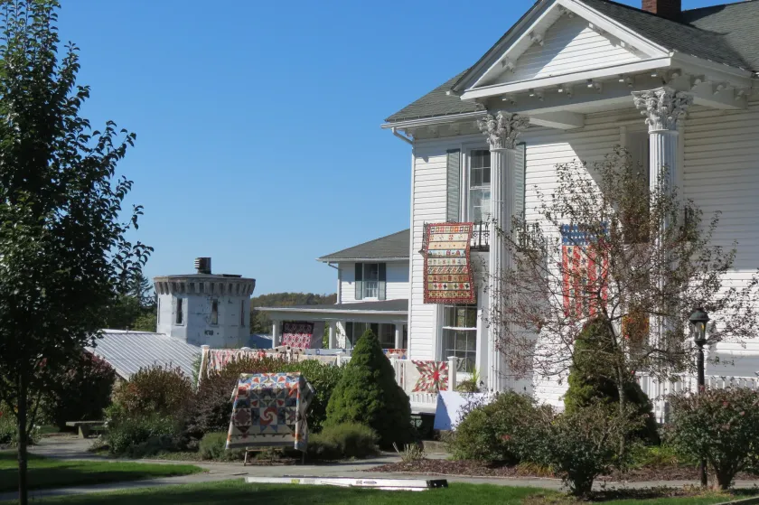 The Rosemont Inn - Image 1