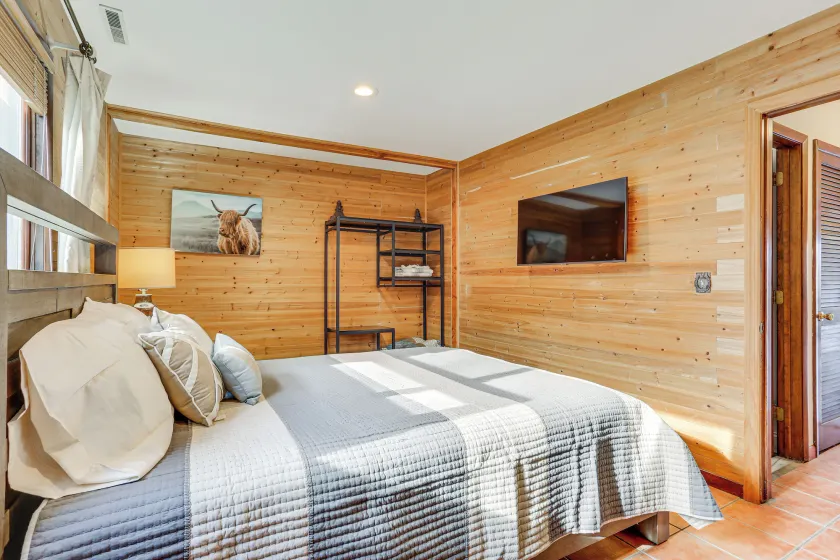 Cozy Loft Near Lake Trails and Mountain Views - Intérieur