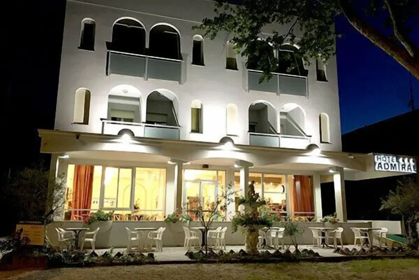 Hotel Admiral - Image 1