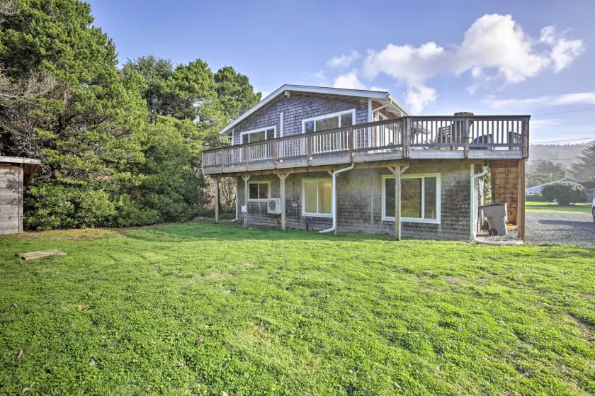Private Rockaway Beach Retreat: 2 Blocks to Ocean! - Image 1