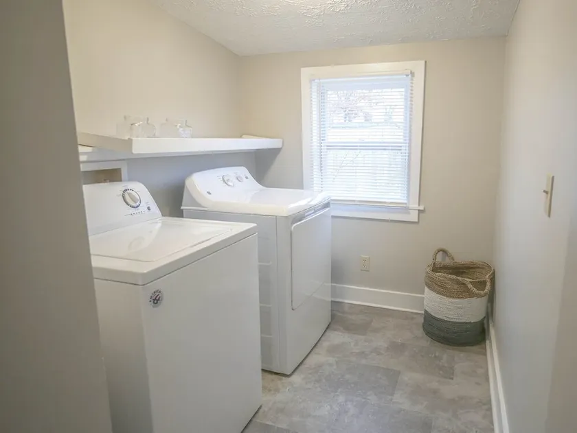 Lafayette's Accessible Abode - Image 1