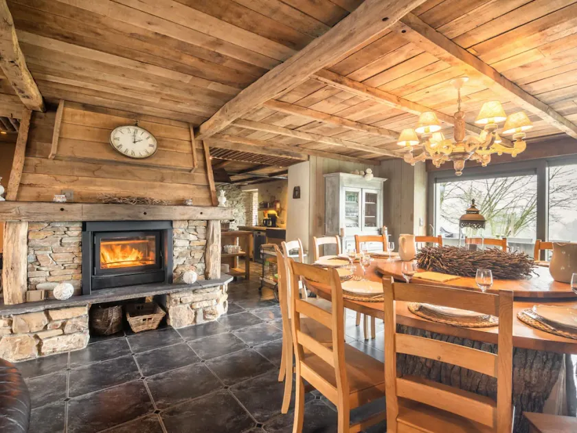 Beautiful Holiday Home with Hot Tub, Sauna & Monumental Fireplace - Image 1