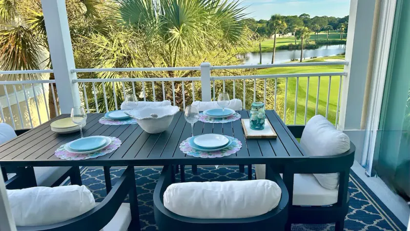 Your Coastal Oasis! 2BR/2BA Atrium Villa! Golf/Lagoon Views! Amenity access included! - Image 1