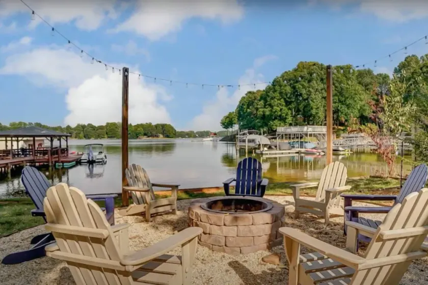 Lake Escape - Beautiful Lake Views! - Hot Tub - Game Room - Kayaks - Dock - Firepit - Pet Friendly - Image 1