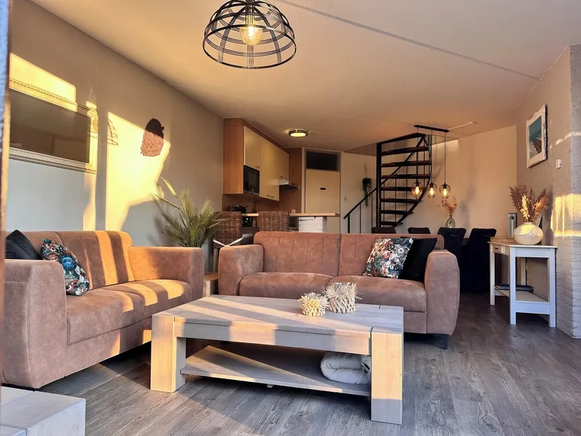 Holiday Home De Schelp | Grevelingenmeer | Dog Friendly - Image 1