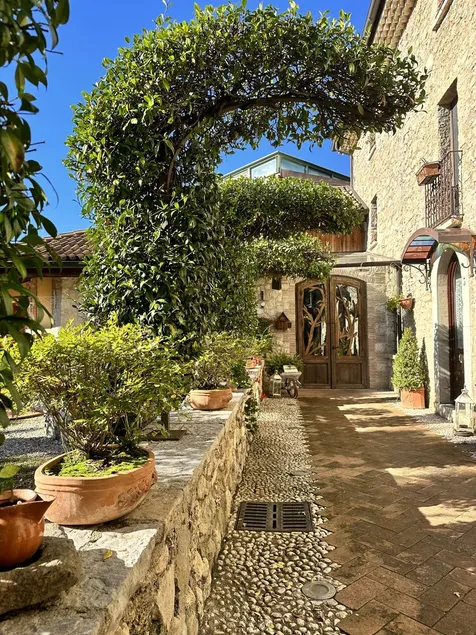 Relais Valle Dell'Aquila - Image 1