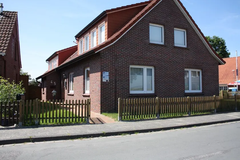 Vacation home \"Uns Kapitäns-Huuske\" for up to 6 people with WLAN - Image 1