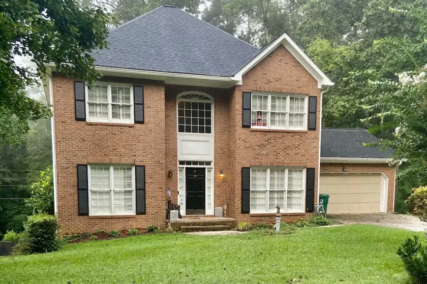 Attached apartment in Smyrna, GA. Close to everything and even downtown Atlanta! - Image 1