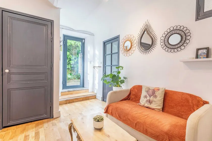 Charming 1BDR 2P flat with a garden - Image 1