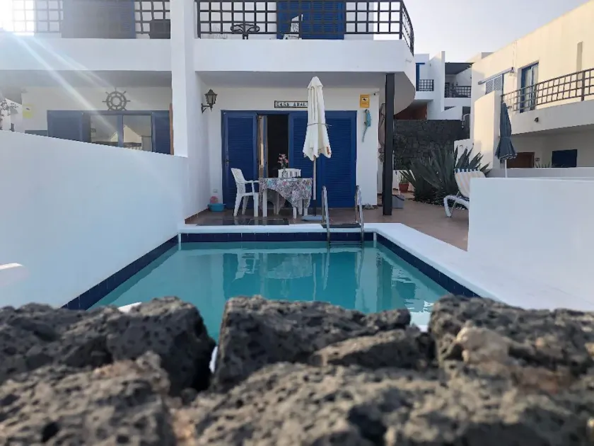 MAISON DE VILLE PLAYA BLANCA / LANZAROTE À 100 MTS DE LA MER - Image 1