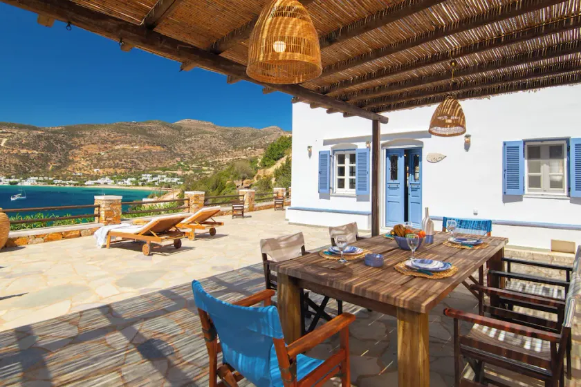 Villa cicladica con una magnifica vista sulla baia di Vathy nell'isola di Sifnos !! - Image 1