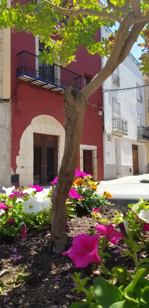 Town house, between sea and mountains, with spa - Image 1