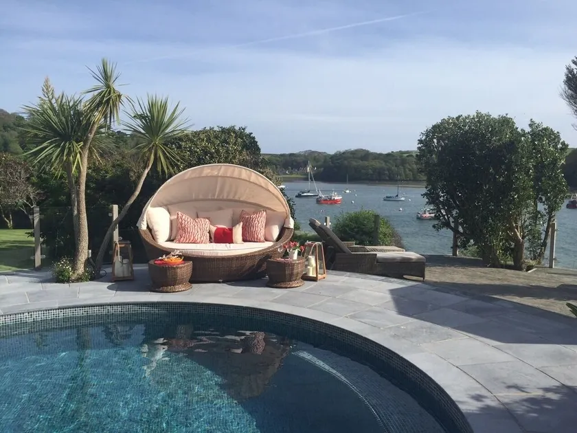 Luxury Featured Beachfront Home in Picturesque St.Mawes, F - Image 1