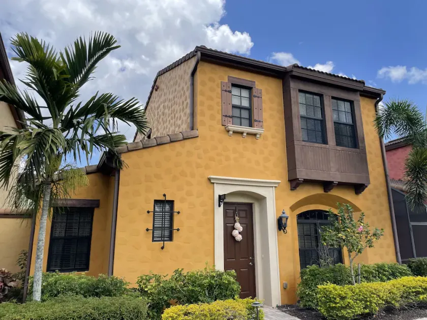 Resort Living at its Finest in Fort Myers! - Image 1
