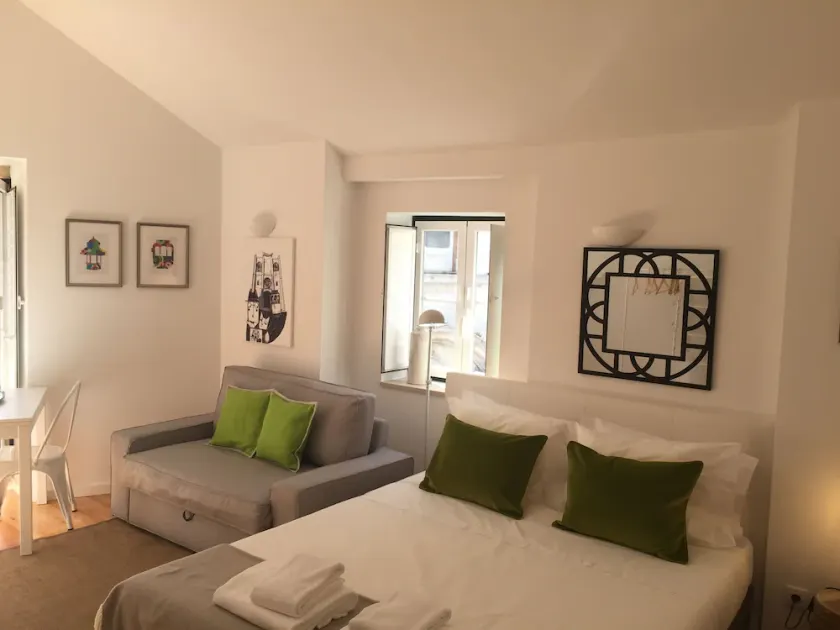 Apartments Center Alfama - Image 1