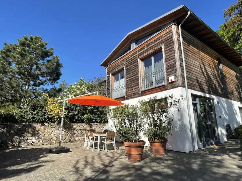 BALTHASAR RESS Guesthouse am Rebhang im Rheingau - Image 1