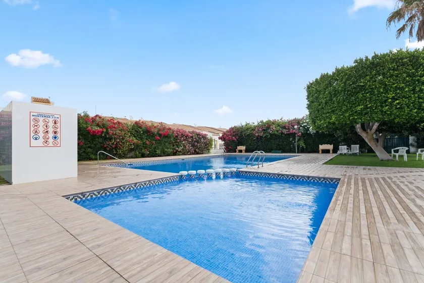 Holiday Home 'casa en la playa con piscina y terraza MAX' - Image 1