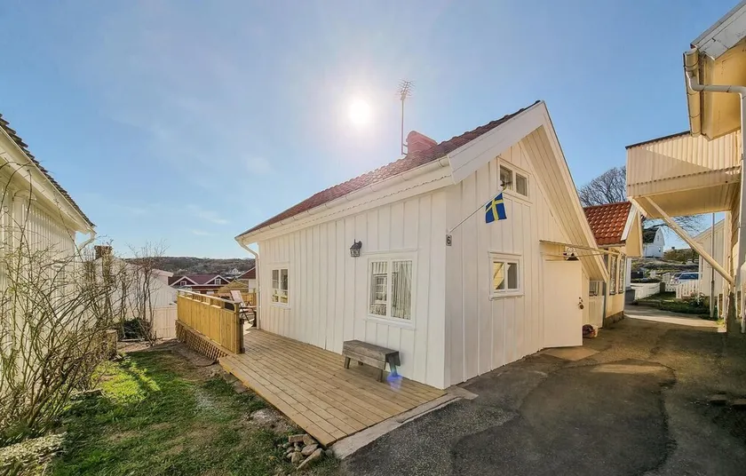 Amazing Home In Hovenäset With Kitchen - Image 1