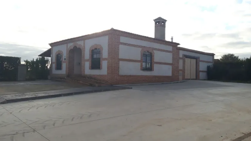Casa Los Quiñónes - Disfruta en el campo cerca de Salamanca - Image 1