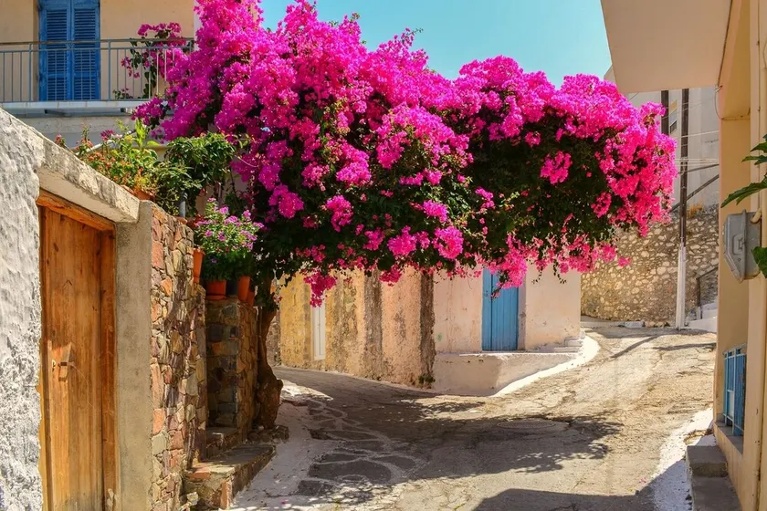 Authentic village house restored and renovated in Kavousi Crete, - Image 1