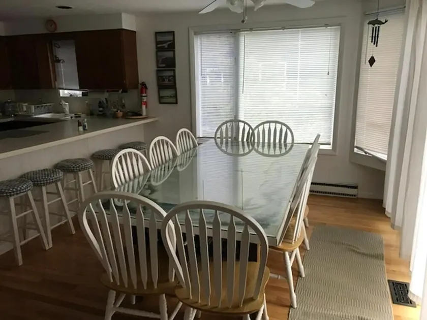 Amazing home in Barnegat Light with 5 Bedrooms and WiFi - Image 1