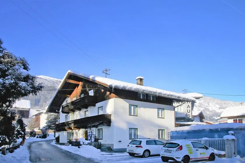 Holiday Home Bergheim, Fugen - Image 1