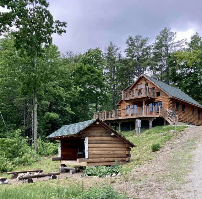 Hillside ADK Log Cabin with beautiful Schroon Lake views - 5 minutes to village! - Image 1