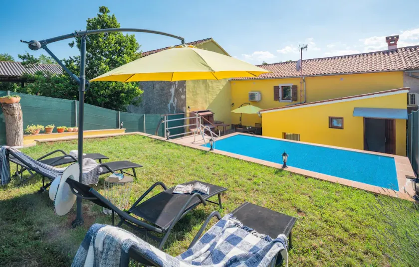 Amazing Home In Zminj - Image 1