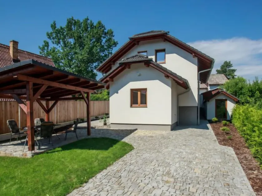 Holiday Home Dehtáře by Interhome - Image 1