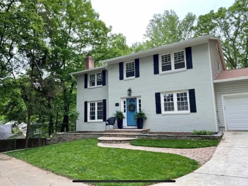 Spacious 1 BR Modern Basement Suite near GMU w/private entry - Updated Amenities - Image 1