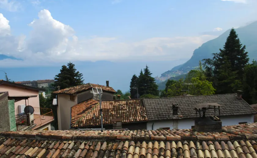 Gina by Theater Home, in centro storico con bellissima vista lago - Image 1