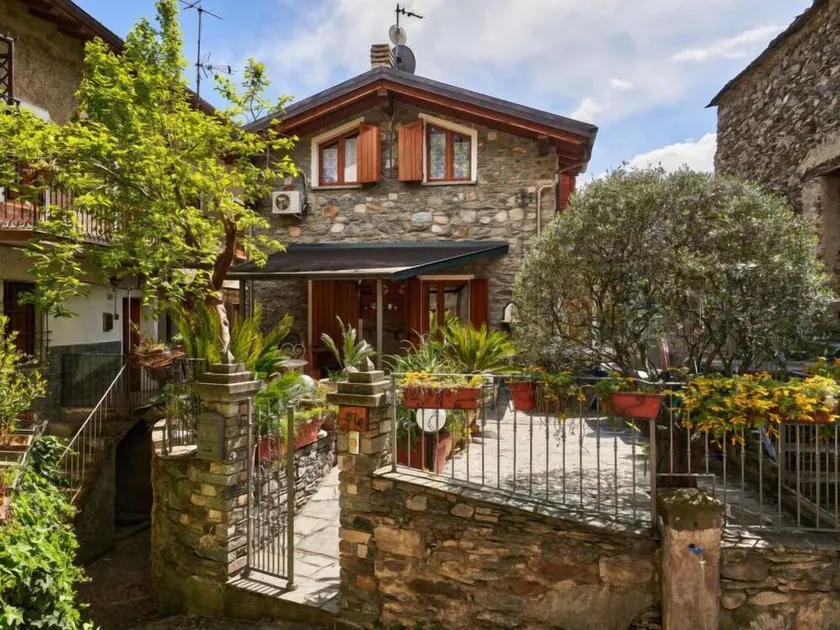 Holiday Home Lady by Interhome - Image 1