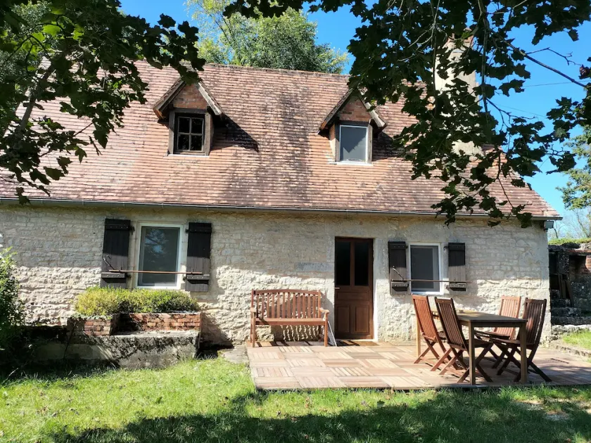Traditional Lot cottage - Image 1