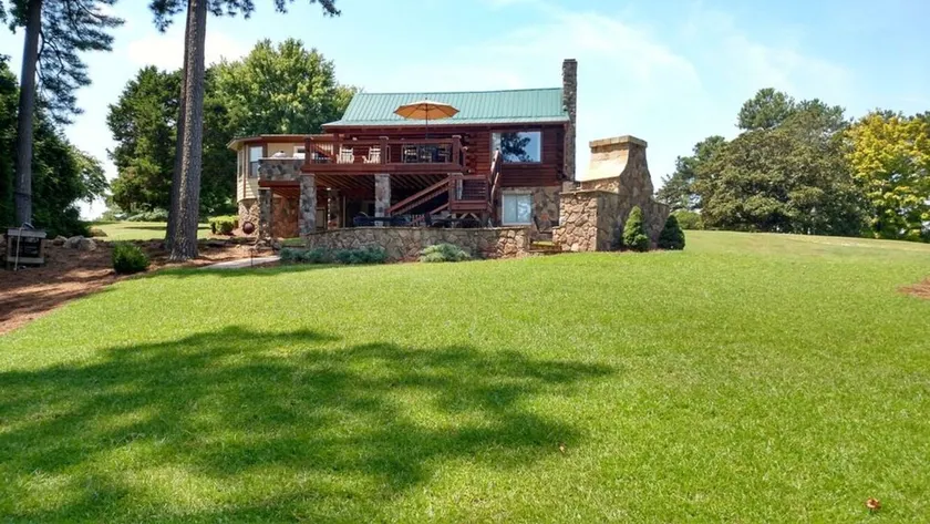 Luxury Lakeside Cabin - A Stone's Throw - Image 1