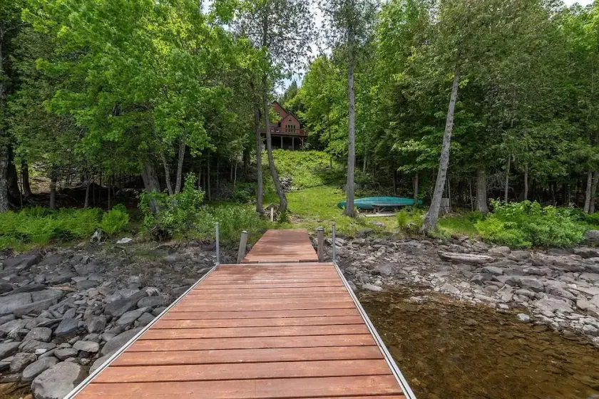 Beautiful year round home on Sebec Lake - Image 1