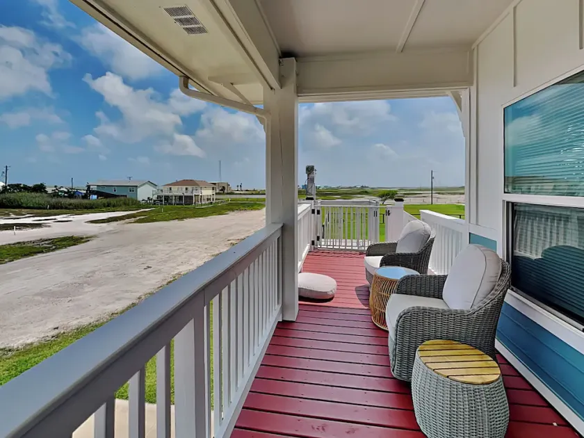 Inn at Turtle Cove by Miss Kitty’s - Image 1